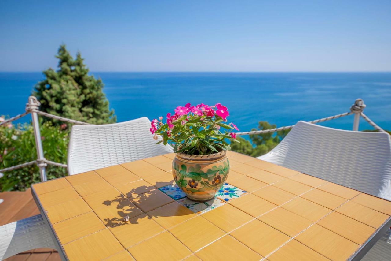 The Sound Of The Sea Villa Cefalu Exterior photo